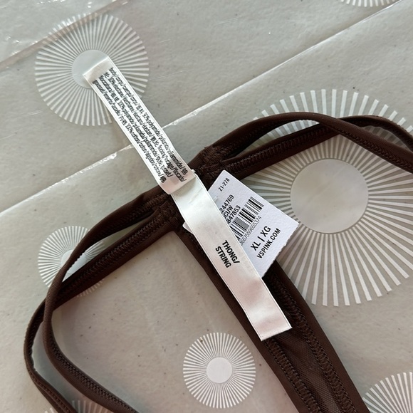 💖PINK Victoria’s Secret Panty Thong - Picture 10 of 11